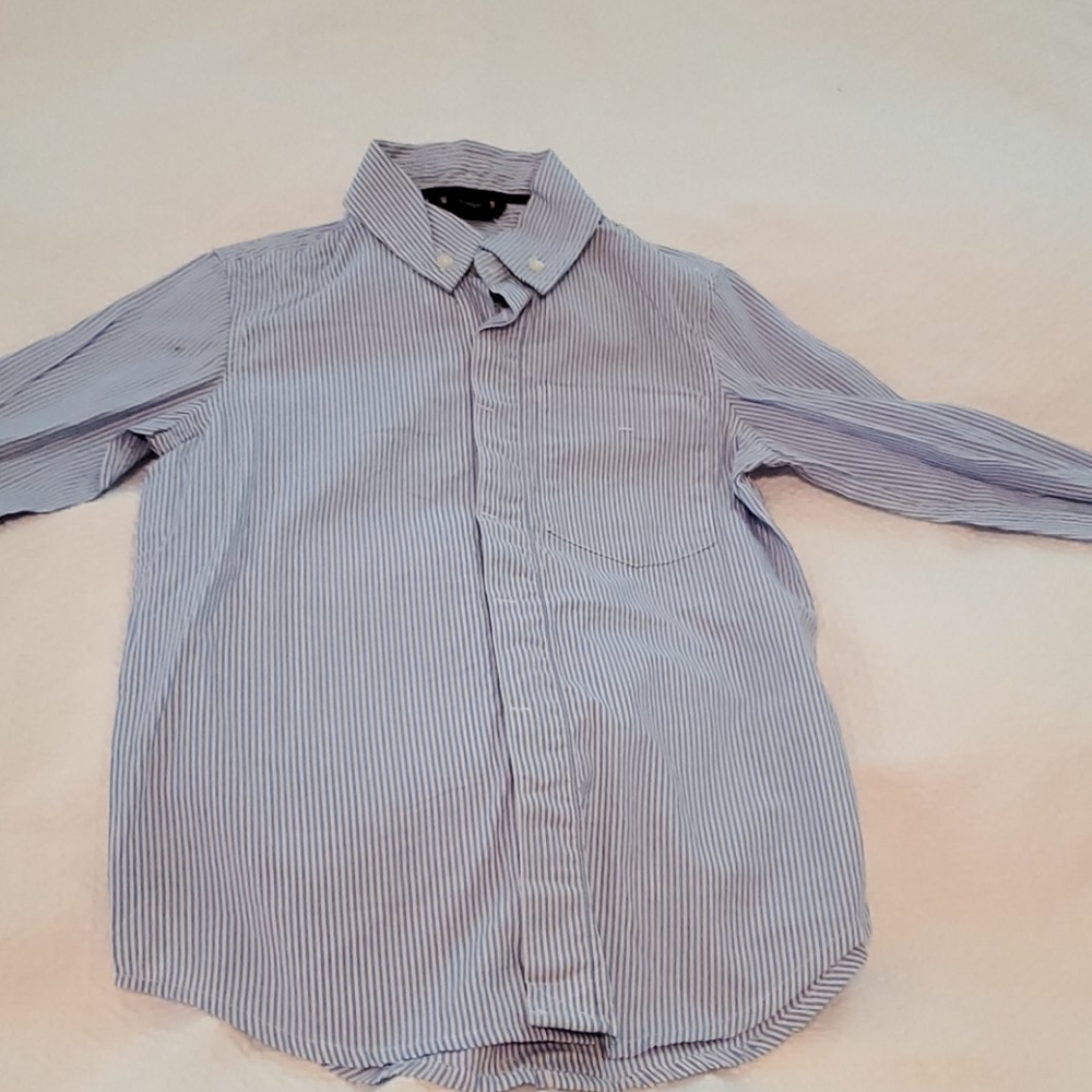 Boys button down GAP shirt
